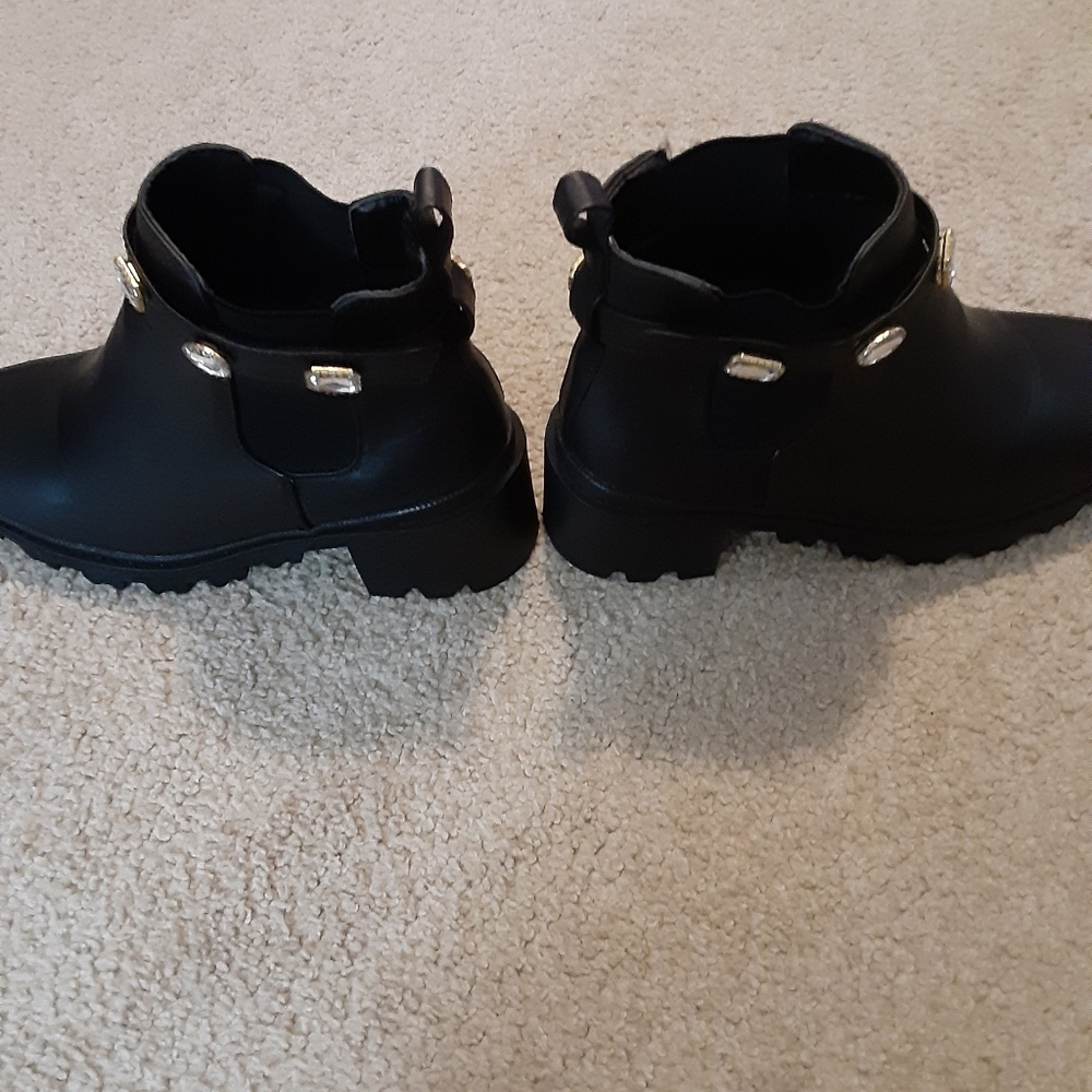 Nicole Miller Boots Size 9 - Picture 7 of 8